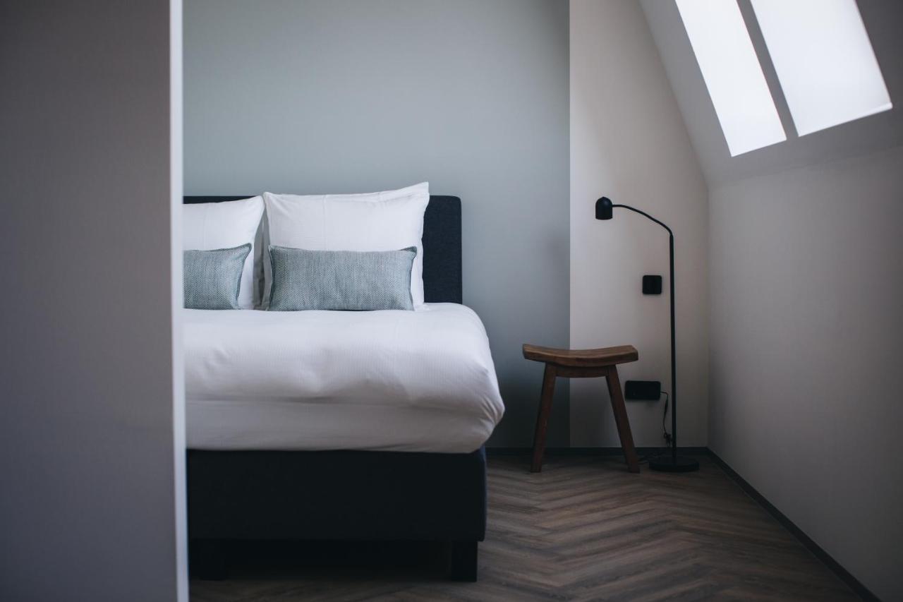 Dudok Studio's Arnhem-oosterbeek Apartment Oosterbeek